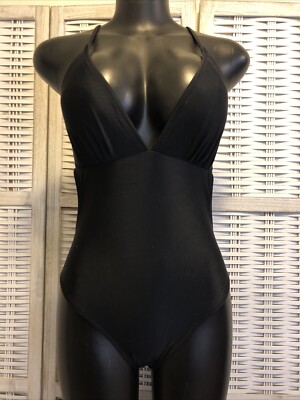 NWT Cupshe Womens One Piece Swimsuit Size Medium Black Cross Back
