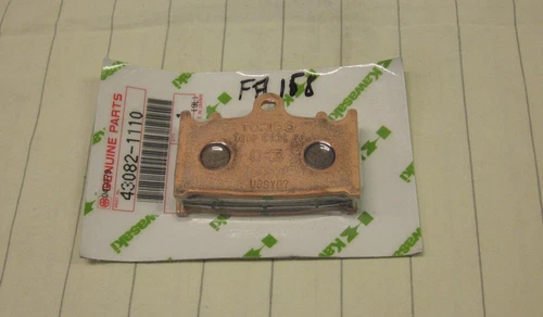 Kawasaki ZX400 K1 ZX500 C1 ZX600 A7 ZX900 Ninja D1 Brake Pad Assy 43082-1110 NOS
