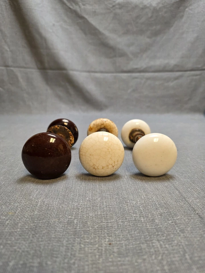 Lot of 2 Vintage Antique White & 1 Brown Porcelain Door Knob Handle distressed - Image 2 of 4