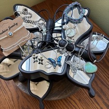 Girls Jewelry Set/Lot BUTTERFLIES Necklace-Earrings-Clips Wall Mirrored Decor