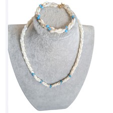 Vgt. Mother Of Pearl Necklace And Bracelet