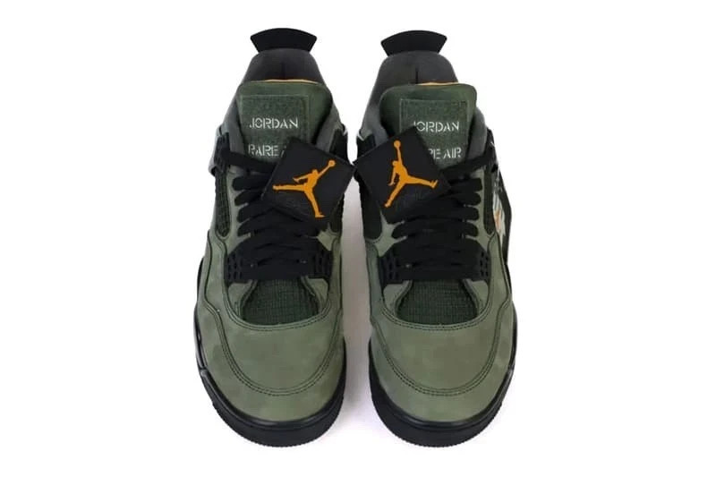 SAOLA Taglia 12 Uomo Undefeated x Jordan 4 Retro OG SP 2025 IB1519 200 Nuovo con scatola