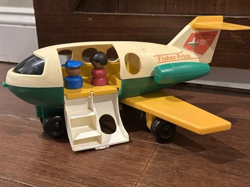 Vintage 1980 Fisher-Price Airplane 182 w/ Pilot & Passenger Figures – Read