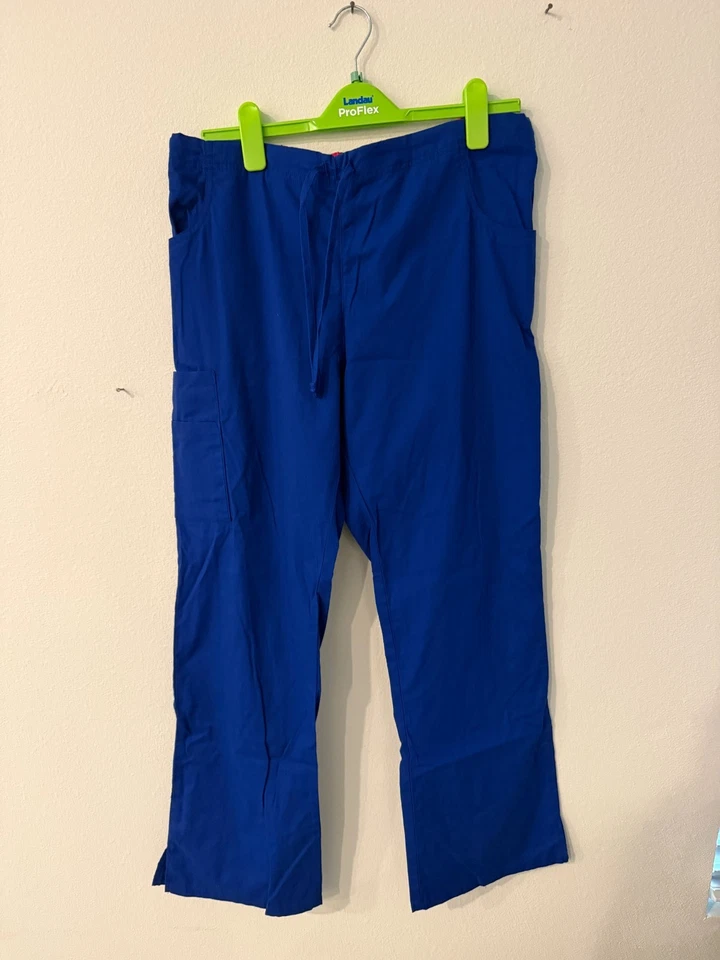 PANTALONES UNIFORME DICKIES NUEVOS SIN ETIQUETAS MEDIANOS (P) Foto 3 de 4