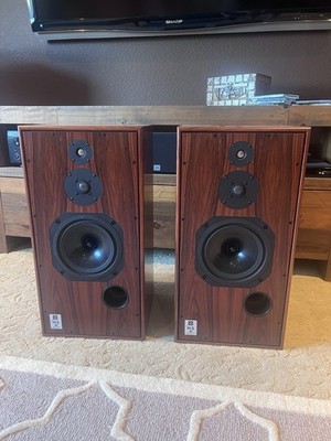 Harbeth SHL5 XD Speakers; Rosewood Pair