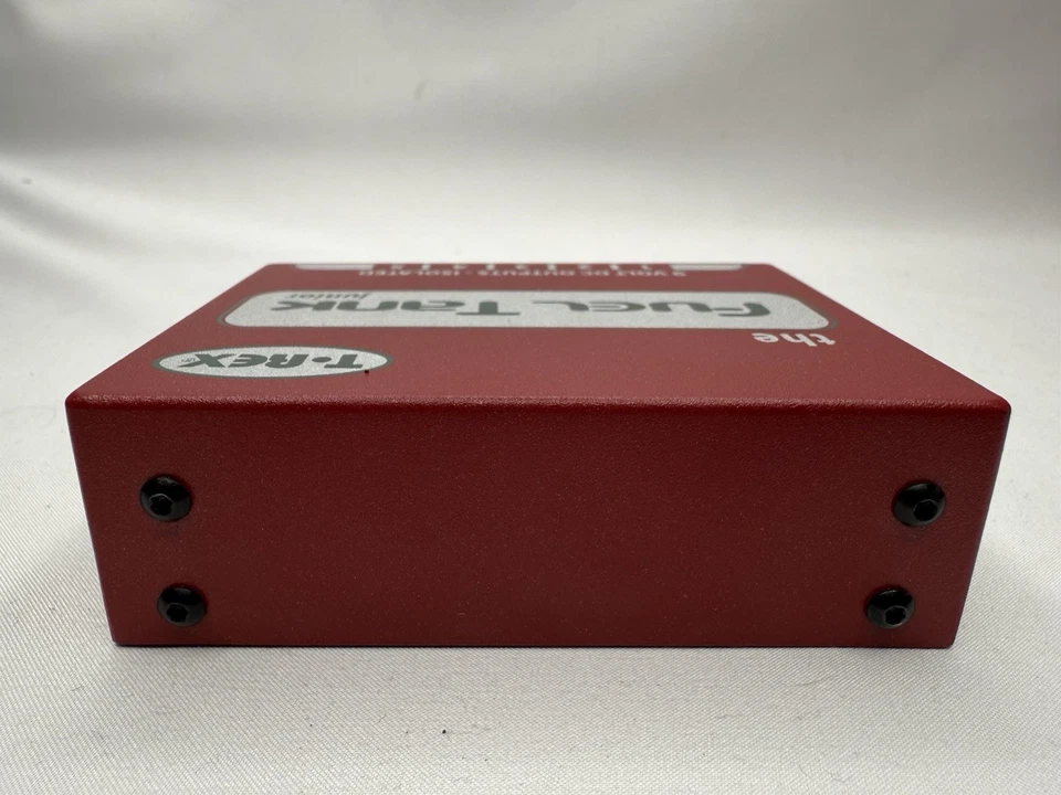 T-REX EL TANQUE DE COMBUSTIBLE JUNIOR 9V EFECTOS PEDAL FUENTE DE ALIMENTACIÓN COMPLETO COMPACTO Foto 4 de 4