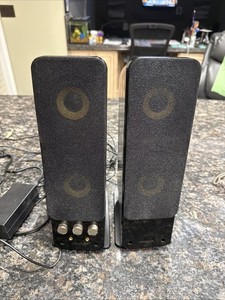 【中古】 Creative GigaWorks T40 Series II Creative GigaWorks T40 Series II 2 Multimedia Computer Speaker