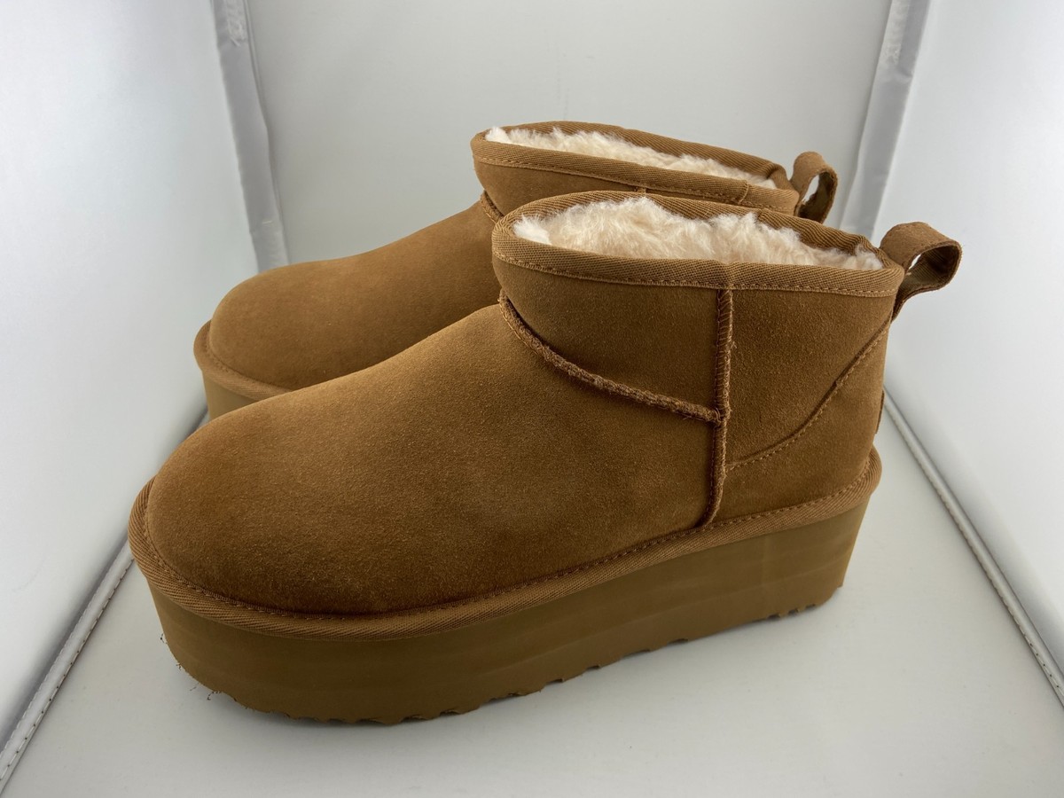 UGG Women's Classic Ultra Mini Platform Boot Authentic sz 9