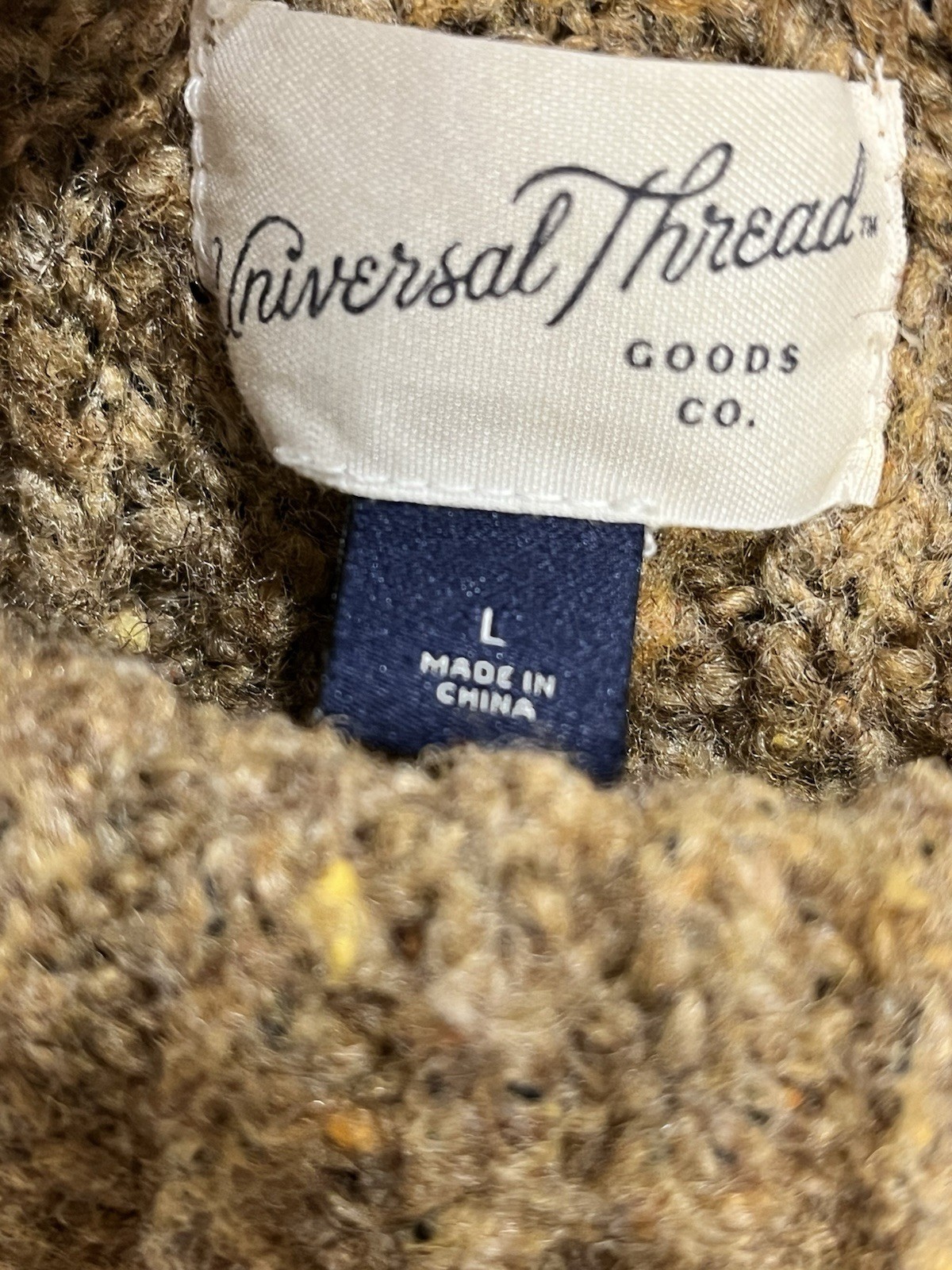 Universal Threads Thick Cropped Speckled Cable Kn… - image 5