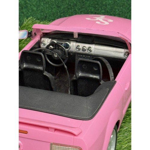 Sharpay's Pink Mustang GT convertible from High School Musical, 2005 - Picture 9 of 16
