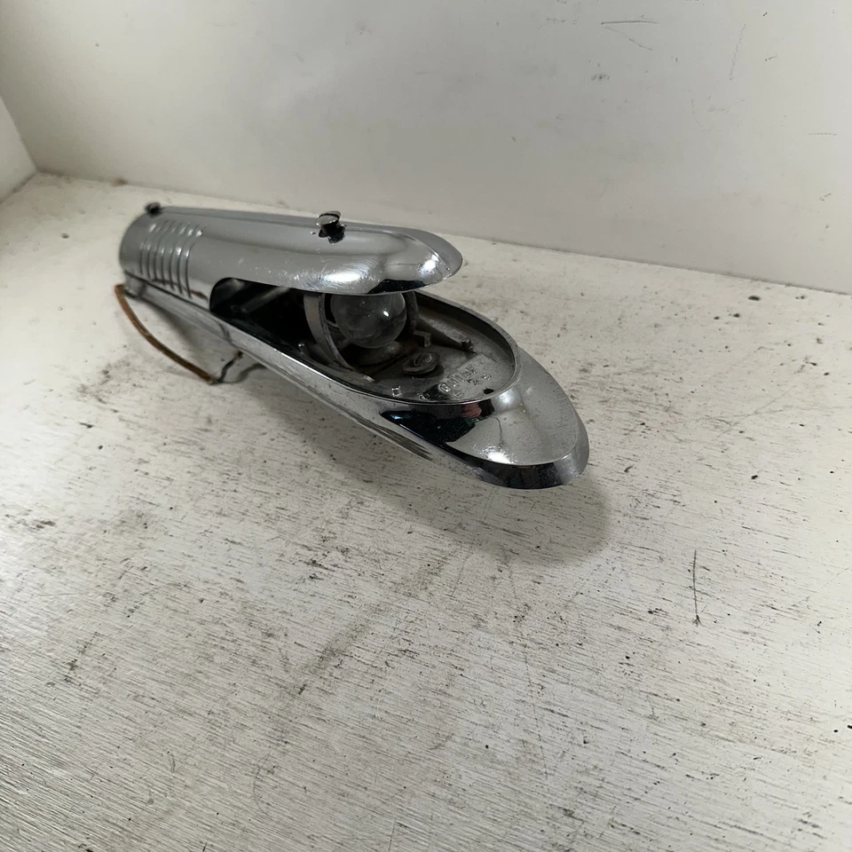 OEM 5938390 GM 1949 Buick Chrome Parklight Base With Lens Excellent Condition - Image 4 of 4