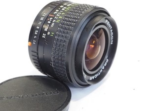 Prakticar Pentacon Mk I, 28mm 1:2.8 MC lens, Praktica PB mount, m/i Germany PB2