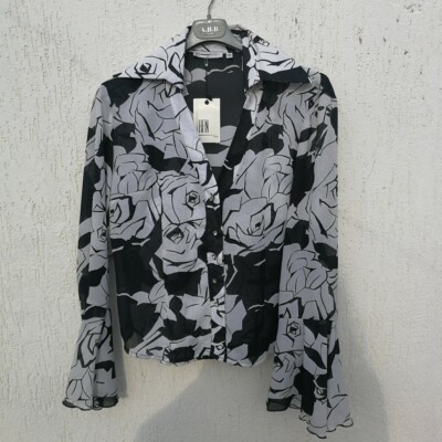Black and white shirt. Rose Costume.- Signed HFN - Size 44