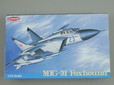 Kangnam 7000 MiG-31 Foxhound Düsenjäger KIT 1:72 WIE NEU! OVP 1610-28-94