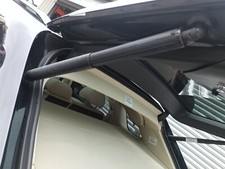 BENTLEY BENTAYGA 2015-2020 BEIFAHRERSEITE HECKKLAPPE FEDERBEIN DÄMPFER 36A827551A