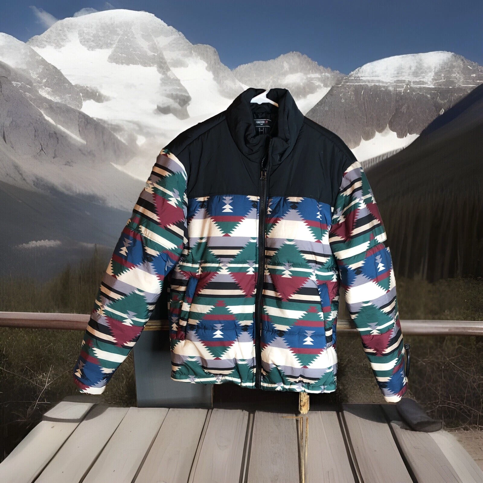 Forever 21 Men's Aztec Nylon PUFFER Coat Size S
