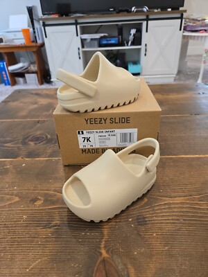 Adidas Yeezy Slide Bone Toddler Size 7k (2019 Release) FW6349
