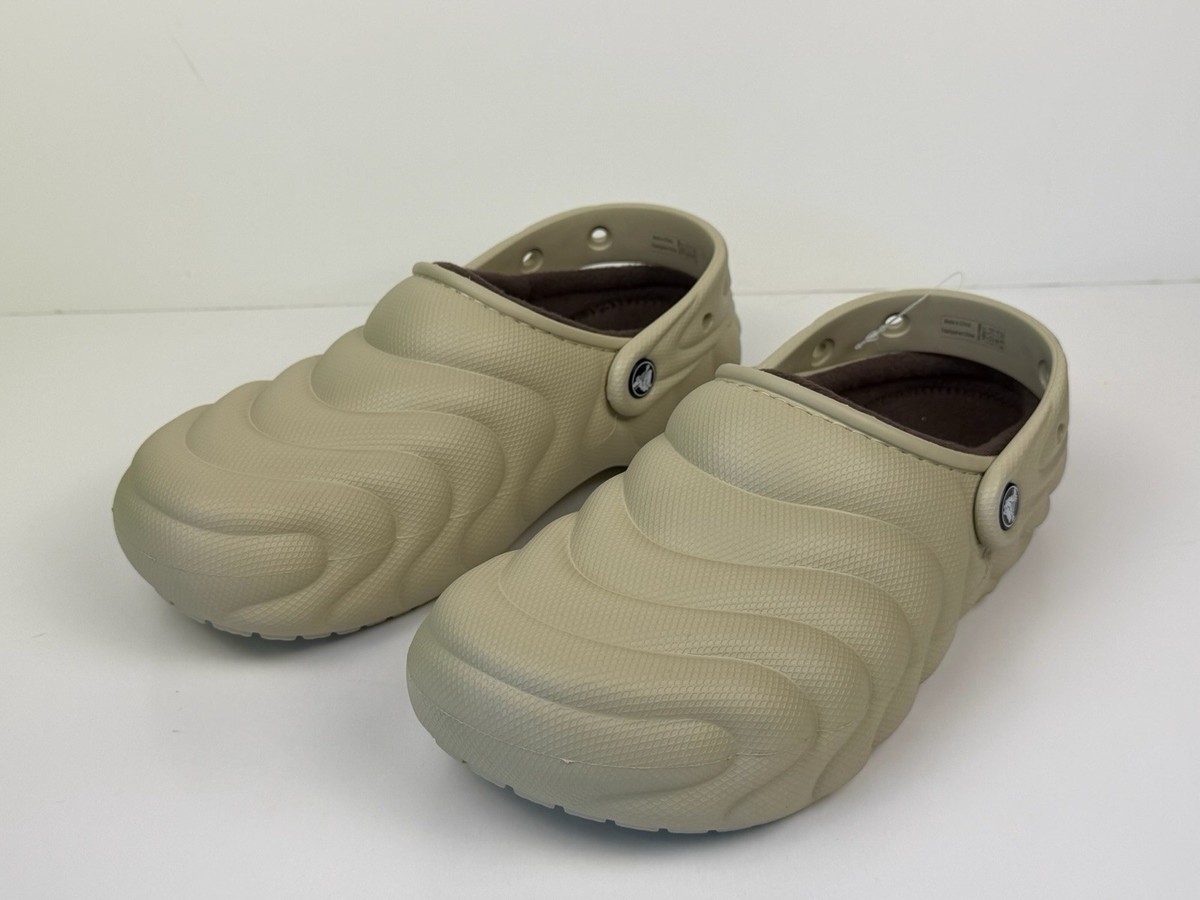 Crocs Classic Lined Overpuff Clog Moth‎ Light Khaki Beige M 9 W 11 Mint Cond Crocs Classic Lined Overpuffed Clog Mens Sandals Beige Final  main image 2