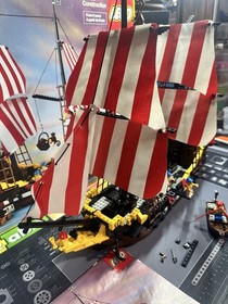 Pirate ship LEGO black seas barracuda 6285 100% box And Instructions