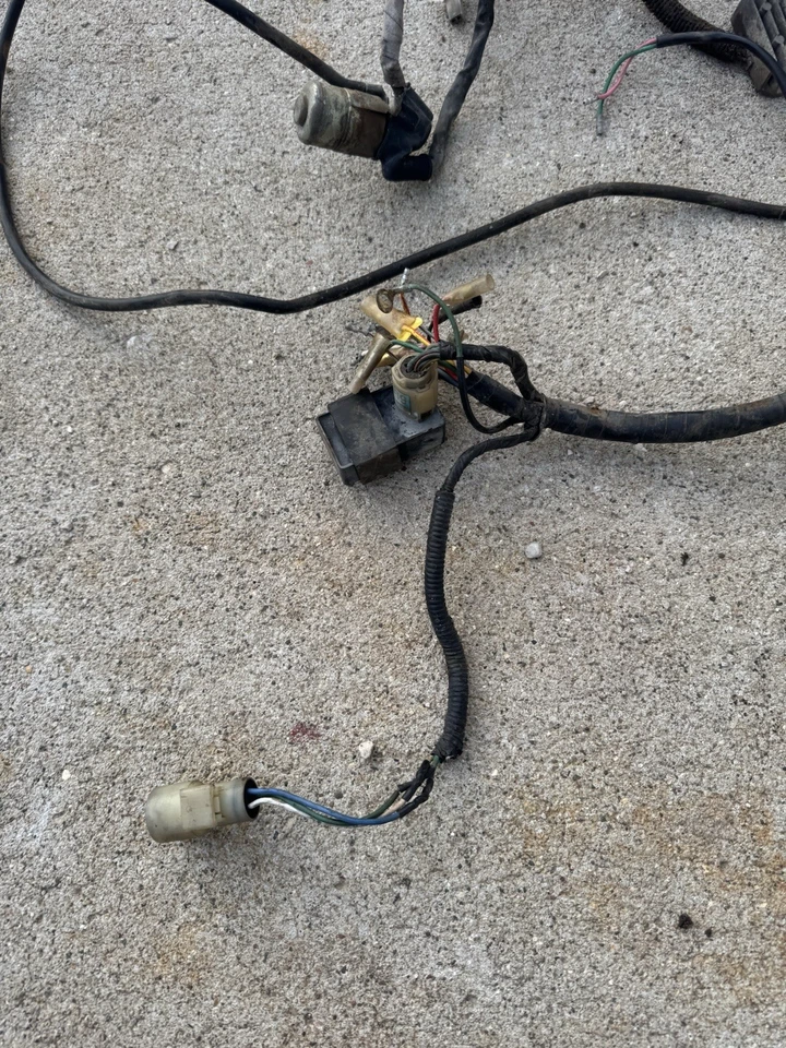 Arnés de cableado Fourtrax 1984 Honda Trx200 Foto 2 de 4