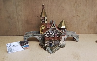 Faller HO. REF 130385. MODELL MITTELALTERLICHE BURG AUS KARTON