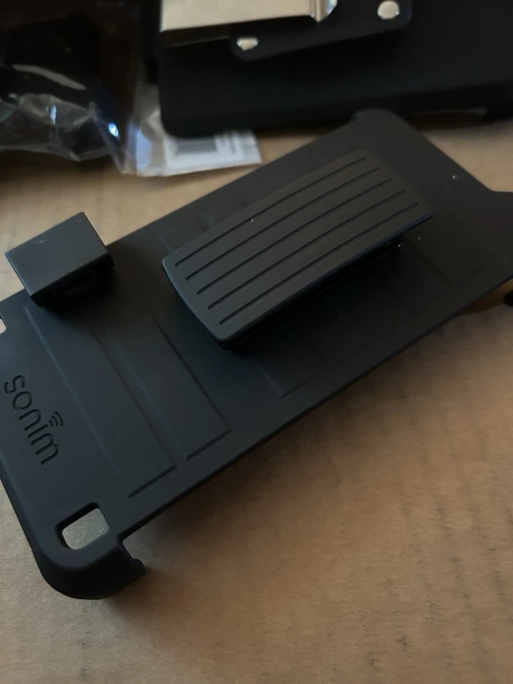 Sonim Cell Phone Clip XP8 Fits XP 8800 Cell Phone - Imagem 2 de 4