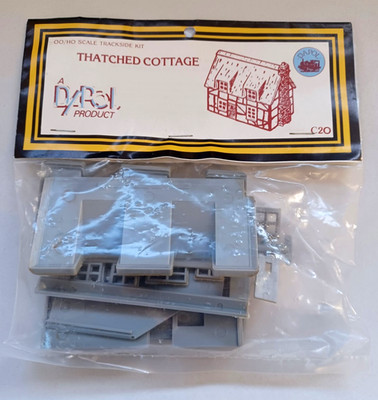 1:72/1:76 Dapol (Airfix) Thatched Cottage mega selten