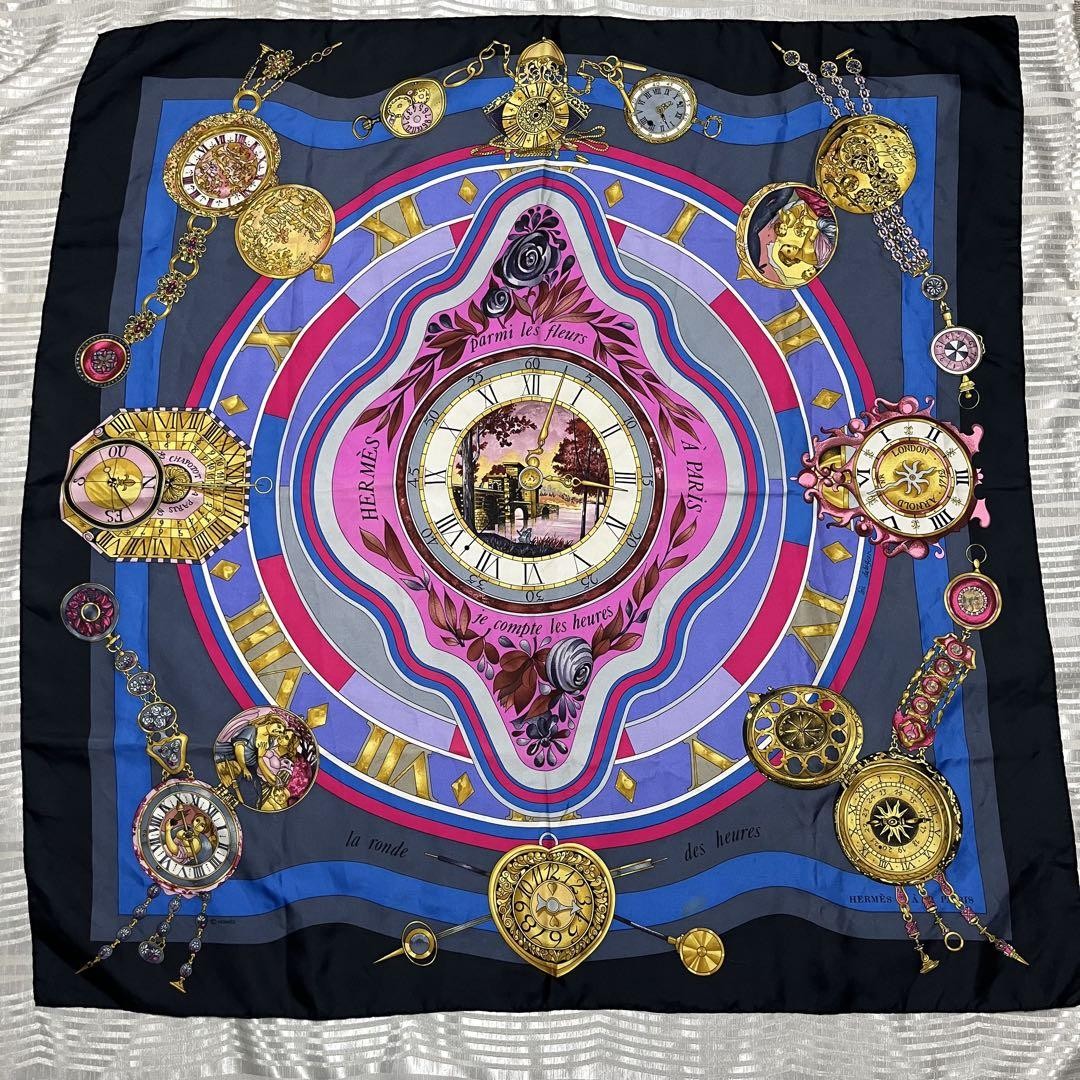HERMES Time to Spend Among Flowers Silk Scarf 90cm QO1IN6