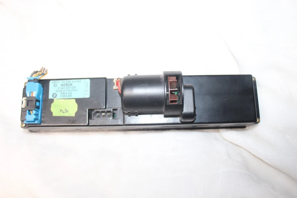 86-93 BMW 730i 735i 740i 750i Dual CLIMATE Control HEAT AC HVAC Assembly BOSCH - Image 4 of 4