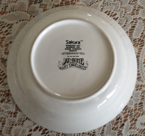 Mary Engelbreit Afternoon Tea Lunch Plate & Soup Salad Bowl Set~Teapot~Gift~EXC! - Picture 6 of 7