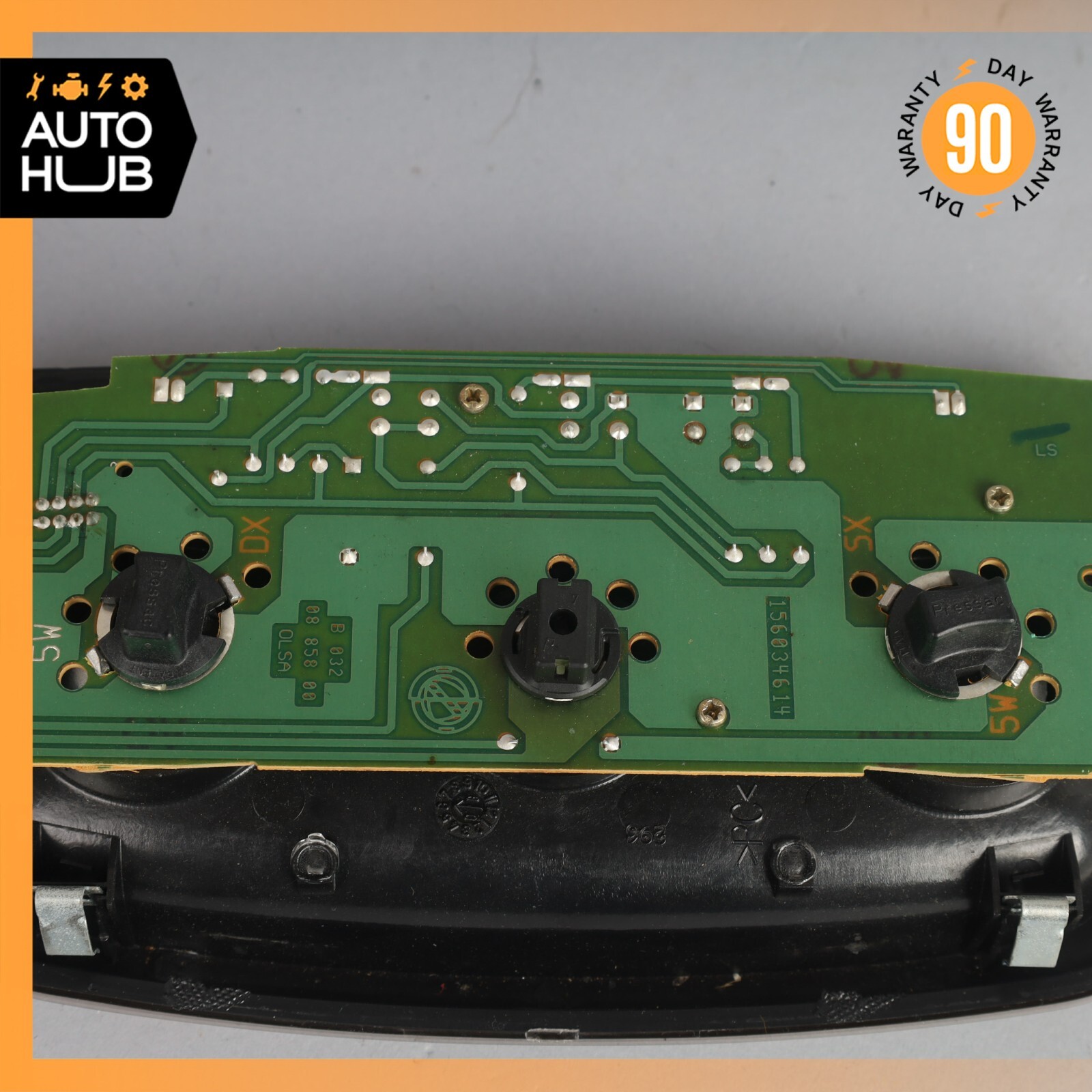 03-19 Maserati Quattroporte M139 Interior Overhead Dome Light Lamp 990096 OEM