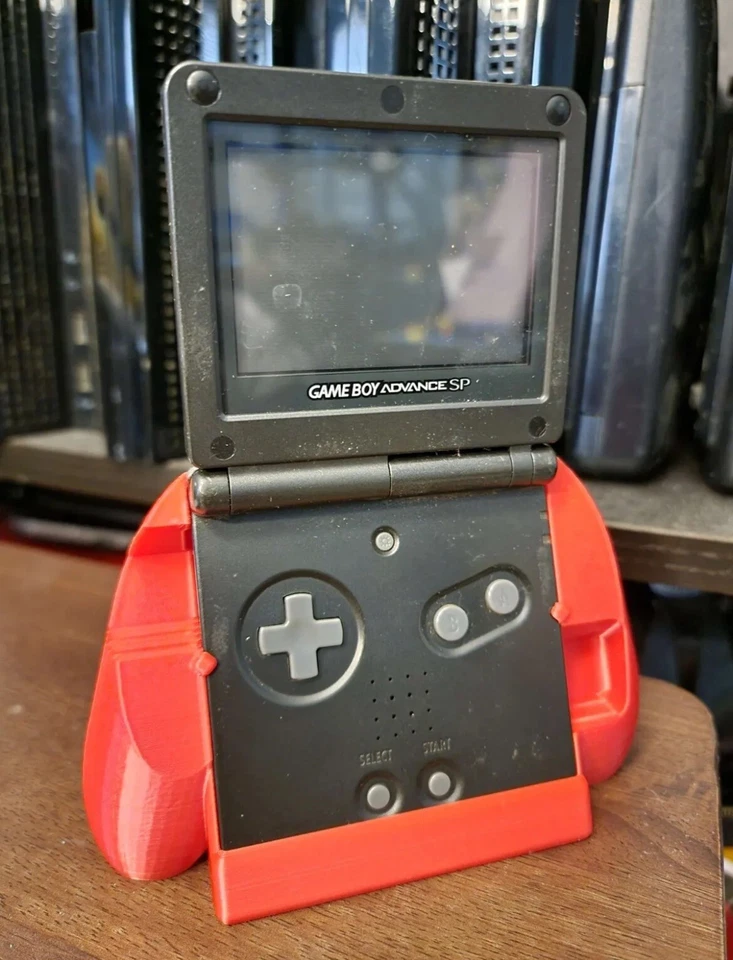 Nintendo GameBoy Advance SP Comfort Grip - Image 4 of 4