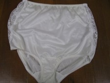 Vintage Granny Panties 70's-80's Off White Made In USA 9