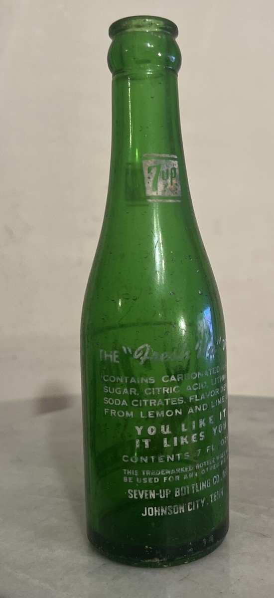 Rare Vintage 7UP 1930s Soda Bottle 8 Bubble Swimsuit Girl Johnson