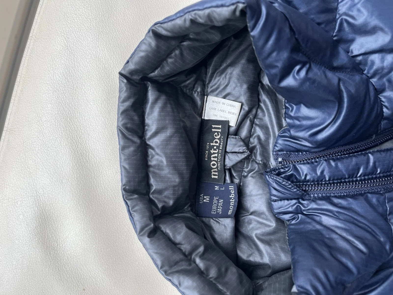 Montbell Superior Down Jacket | Slim Fit Puffer / Techwear Ultralight Down Jacket - product detail image 2