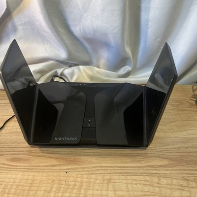NETGEAR Nighthawk AXE11000 Tri-Band WiFi 6E Router - Black RAXE500-100NAS