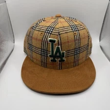 New Era 59FIFTY Los Angeles Dodgers Plaid Burberry Fitted Hat Size 7 5/8