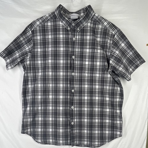 Columbia Men's Gray Plaid Woven Short Sleeve Button-Up Shirt Regular Fit