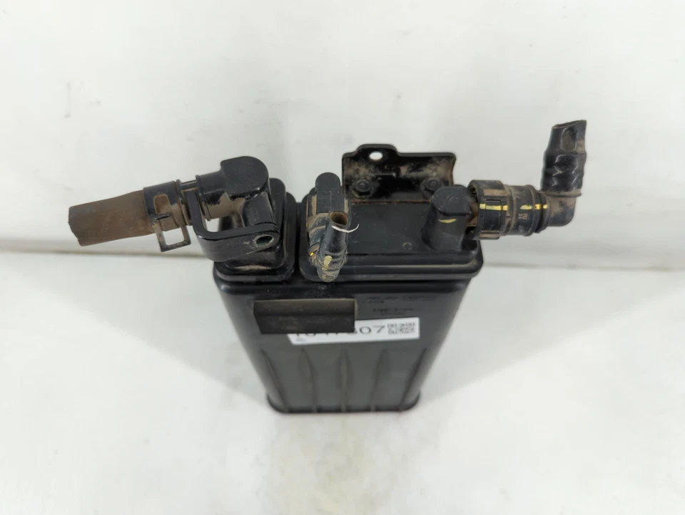 Hyundai Tucson 2017 bote de carbón de vapor de combustible ZBOX9 Foto 2 de 4