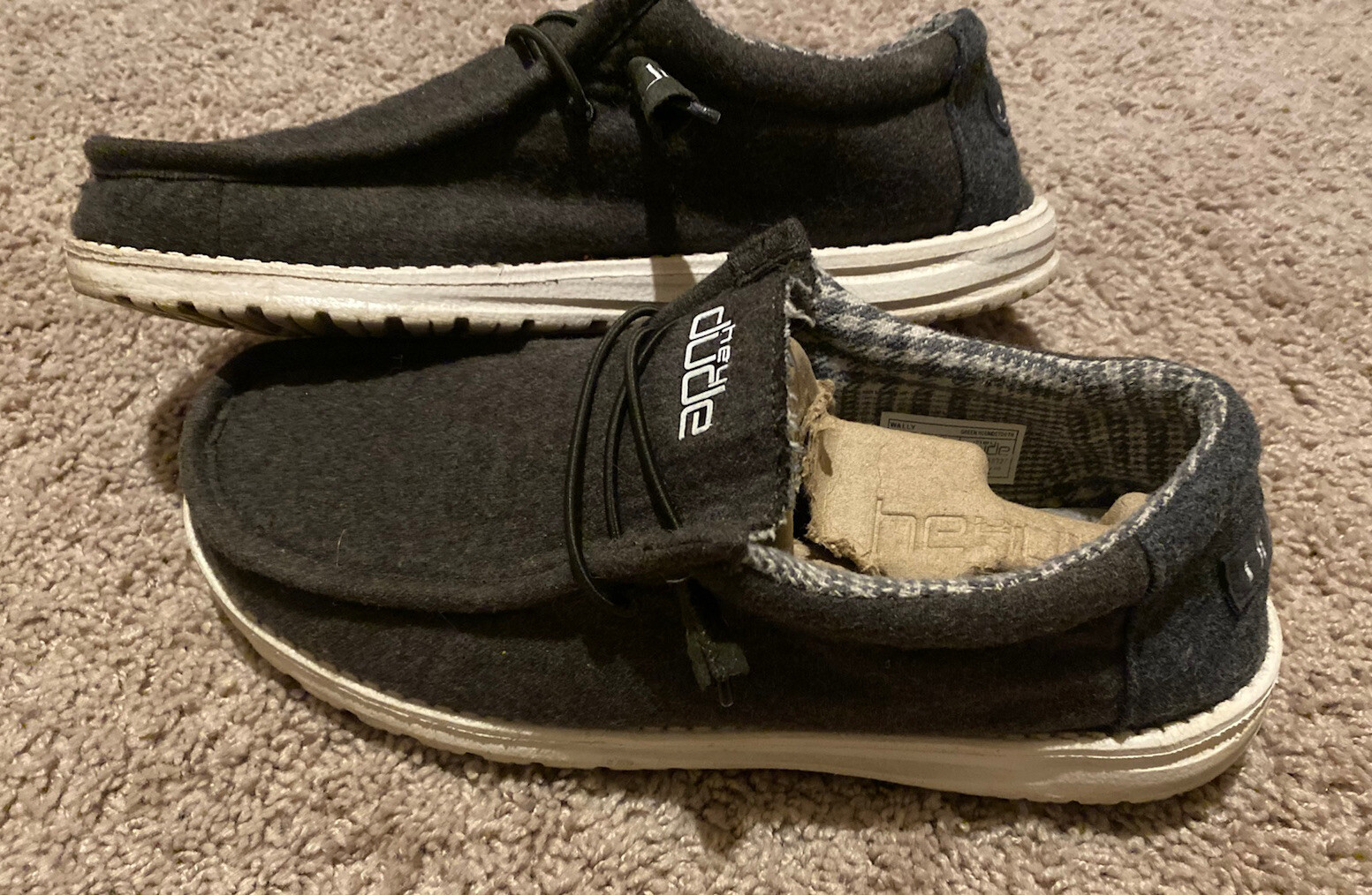 MINT Worn Twice Hey Dude Wally RARE WOOL BLEND Men Sz… Gem