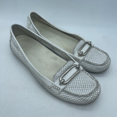 Vintage Anne Klein Noris White Textured Slip On Flat Loafers Size 9.5M