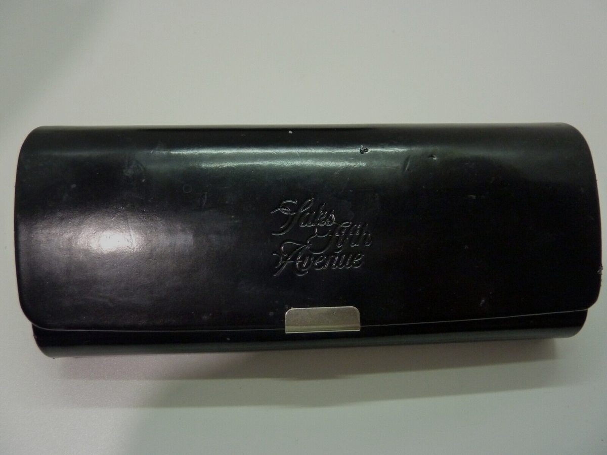 Saks Fifth Avenue Sunglasses w/case