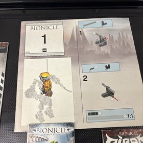 Lot Of 10 LEGO Bionicle Instruction Manuals 8733 8734 8729 8944 8904 8744 8929 +
