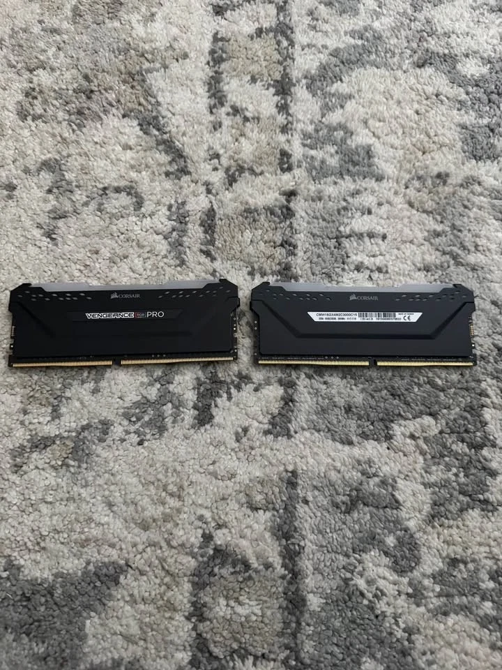 Corsair PC4-24000 (DDR4-3000) Bus Speed DDR4 SDRAM Memory (RAM