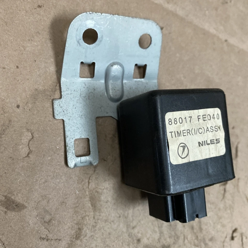 2005 2006 2007 Subaru Sti Sedan Intercooler Spray Module 88017FE040 OEM B159 - Image 4 of 4