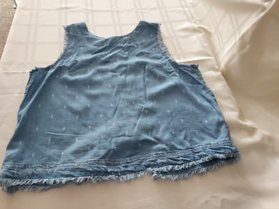Thread & Supply Women Tencel Sleeveless Light Weight Denim Tank M Button Back