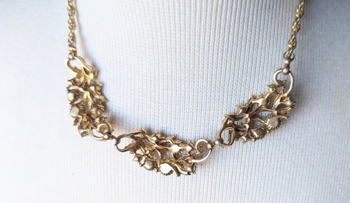 Vintage Gold Tone Light Blue Rhinestone faux Pearl Choker Adjustable Necklace - Picture 13 of 23