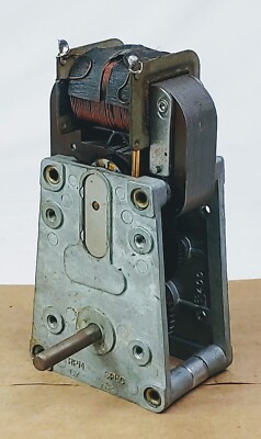 Vintage MULTI PRODUCTS CO. RACINE, Wisconsin MOTOR 27 Volts -67 RPM- 1223 Spec