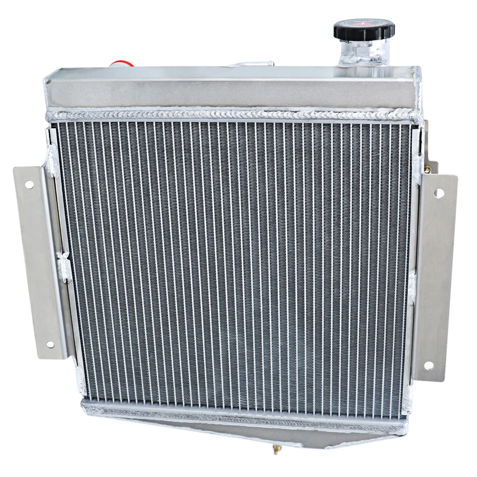 Radiador de aluminio de 4 filas para camión Datsun 2000 1969 1970 motor de gasolina L4 de 2,0 L Foto 4 de 4