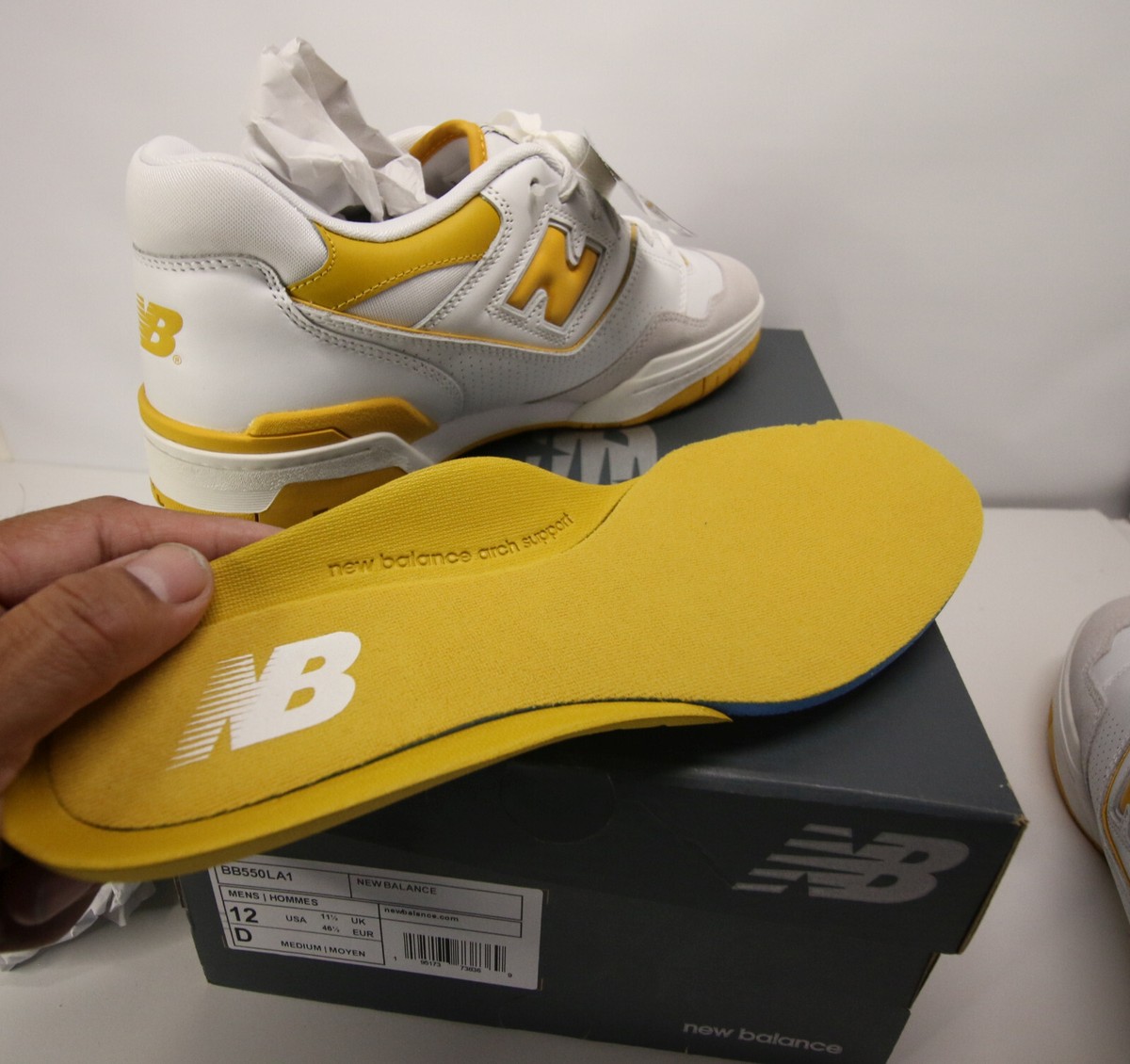 DS New Balance 550 Varsity Gold Yellow Sea Salt Mens 12 BB550LA1